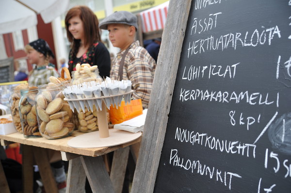 Kristinestad Kristiinankaupunki Gammaldags torgdag Vanhanajan toripaiva 3