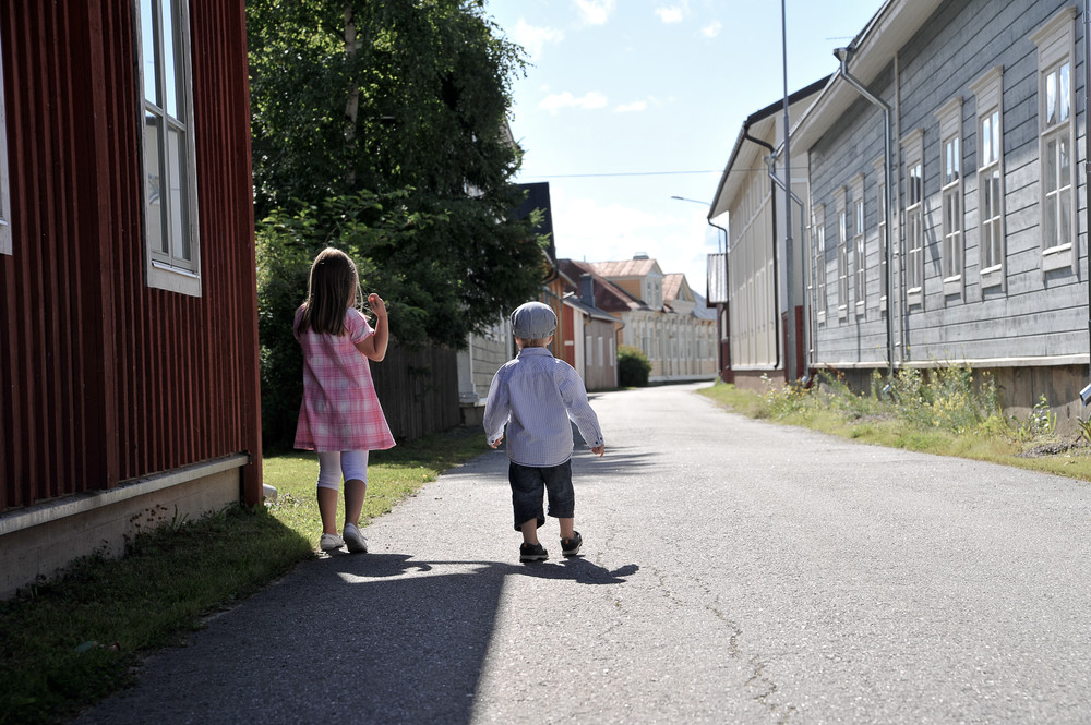 kristiinankaupungin tutustu kaupunkiin puutalomiljoo